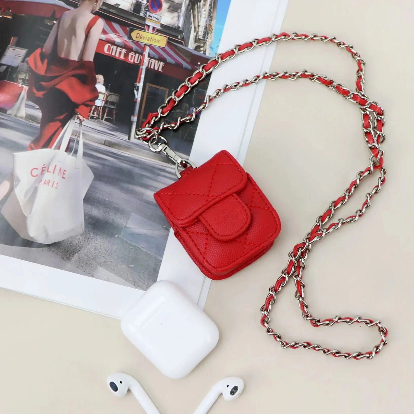 Crossbody AirPods Hülle im Handtaschen Design aus Leder mit Kette