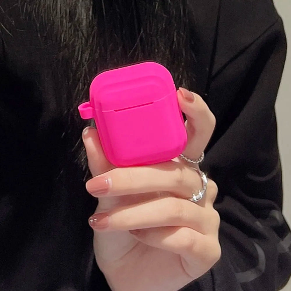 Modische Airpods Hülle mit ästhetische Farben in rosa