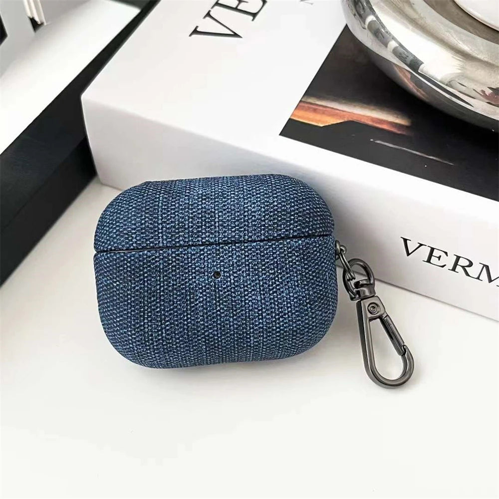 Elegante AirPods Hülle im Denim Stoff Muster in blau