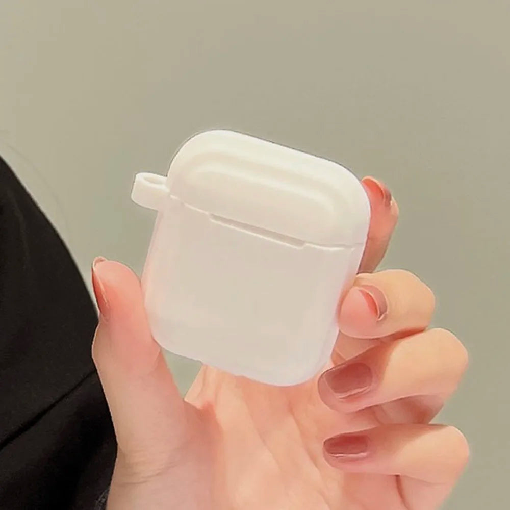 Modische Airpods Hülle mit ästhetische Farben in weiß