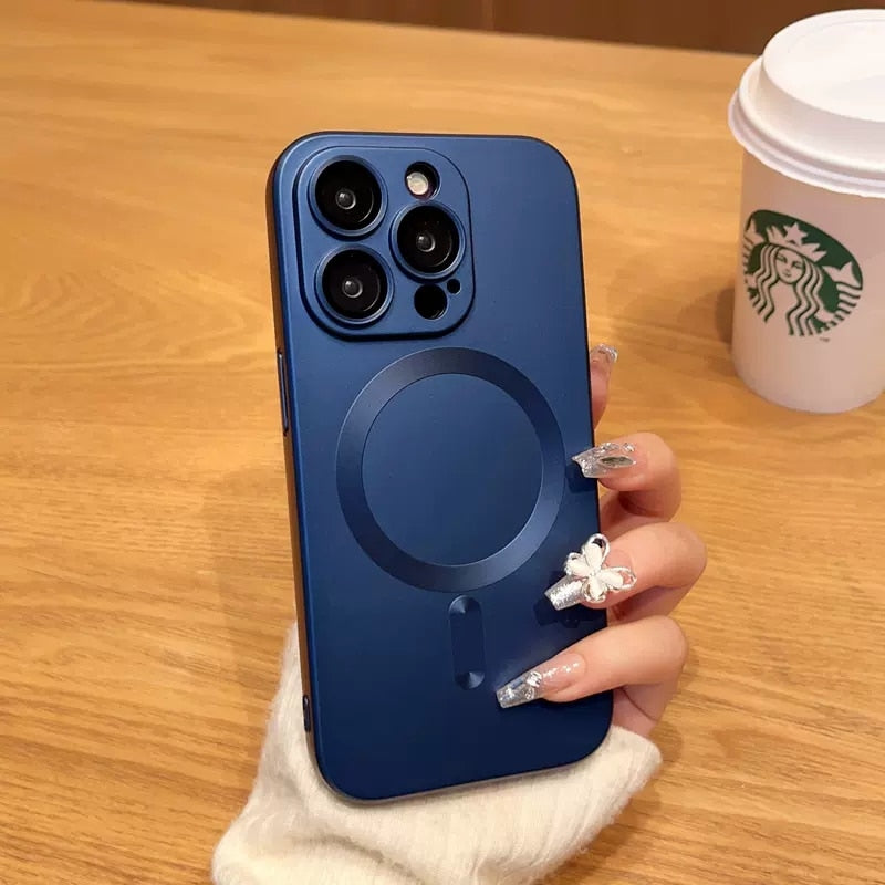 Modische iPhone Hülle Matt mit Perleffekt und MagSafe in blau